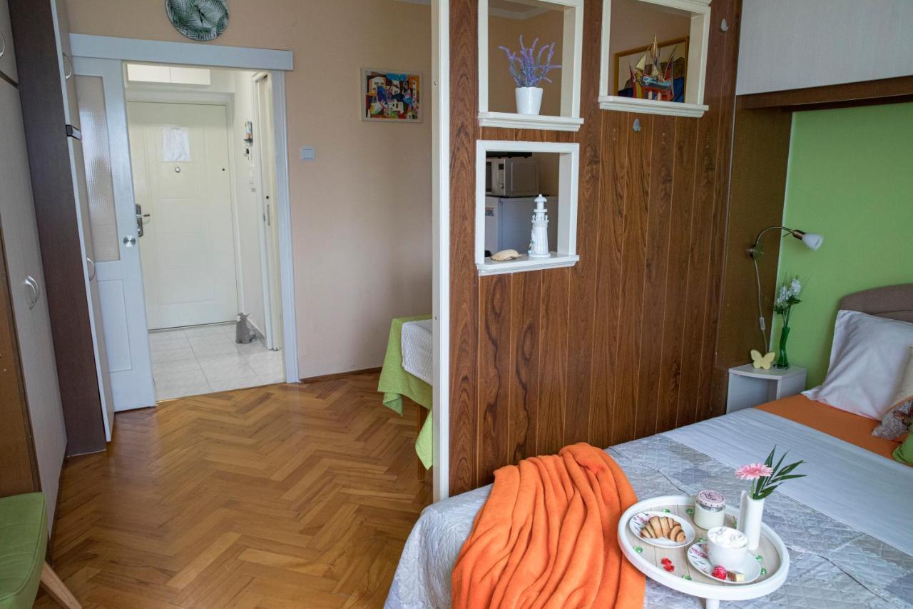 Studio Apartman Meli ริเยกา ภายนอก รูปภาพ