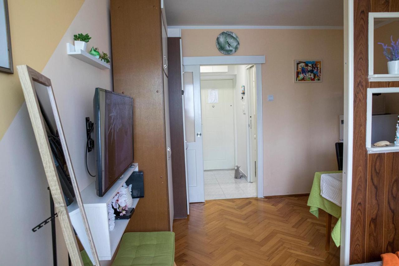 Studio Apartman Meli ริเยกา ภายนอก รูปภาพ