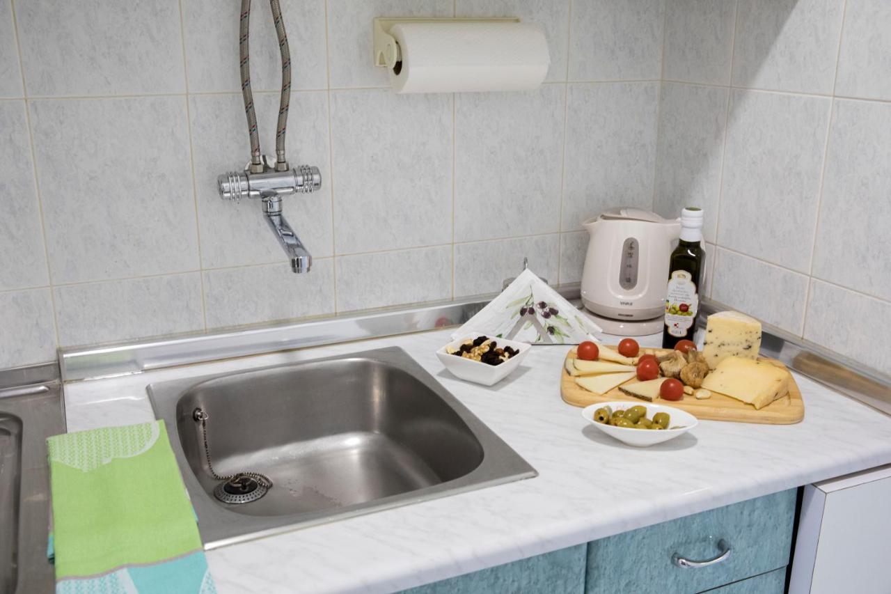 Studio Apartman Meli ริเยกา ภายนอก รูปภาพ